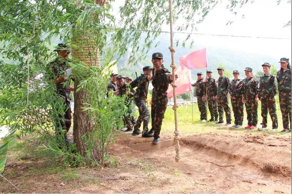 乾港集團(tuán),乾港官網(wǎng),乾港網(wǎng)絡(luò),室內(nèi)空氣凈化公司 乾港集團(tuán),乾港官網(wǎng),乾港網(wǎng)絡(luò),室內(nèi)空氣凈化公司